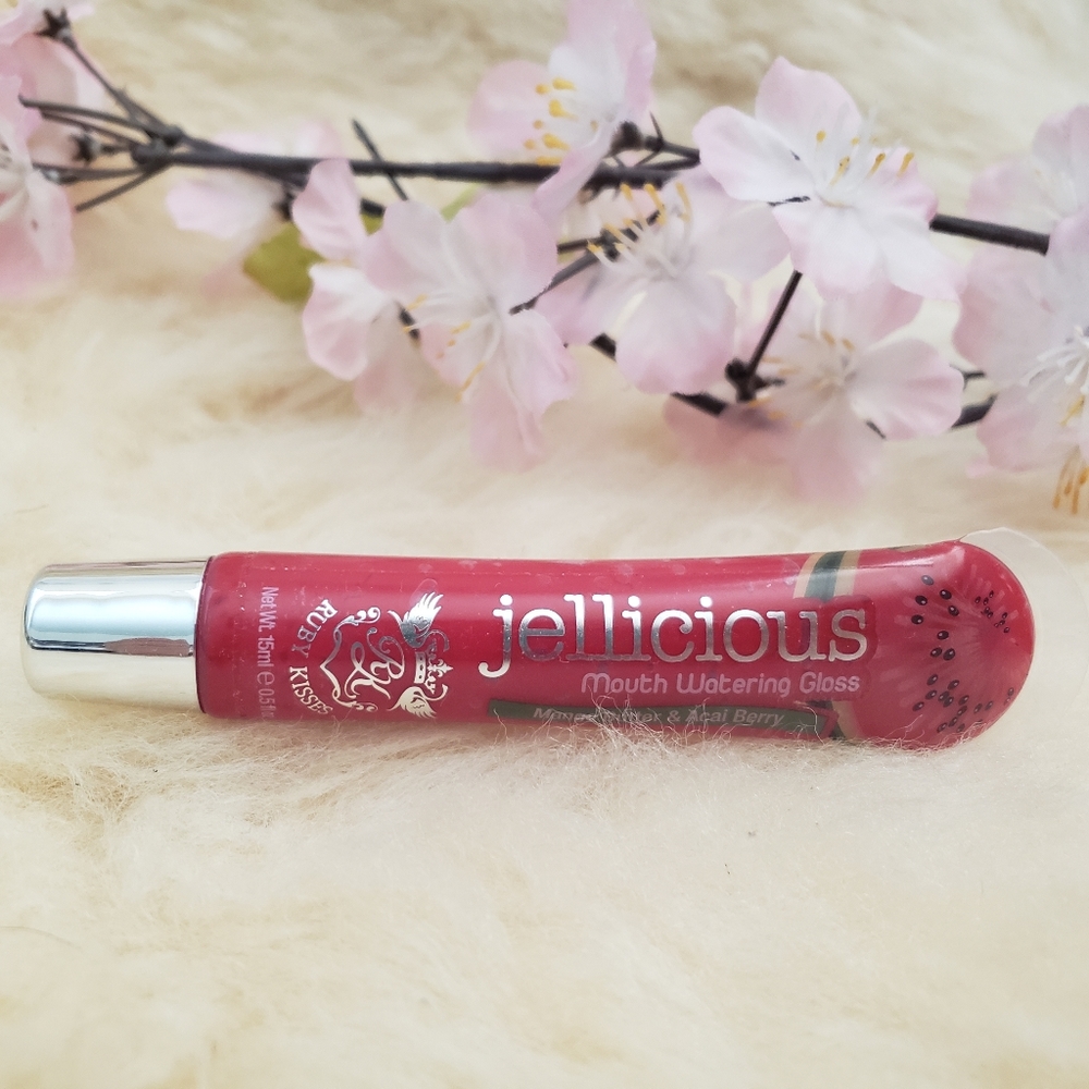 💋 Ruby Kisses Jellicious Gloss for lips